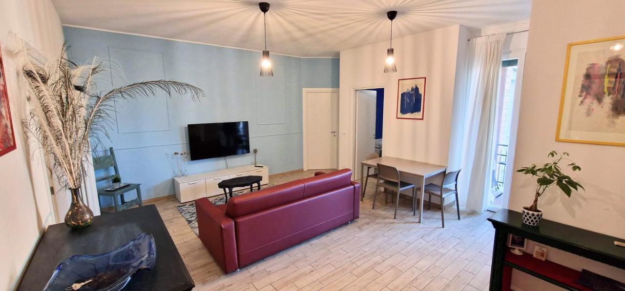 Central City Rooms M09 Apartment Bologna Ngoại thất bức ảnh