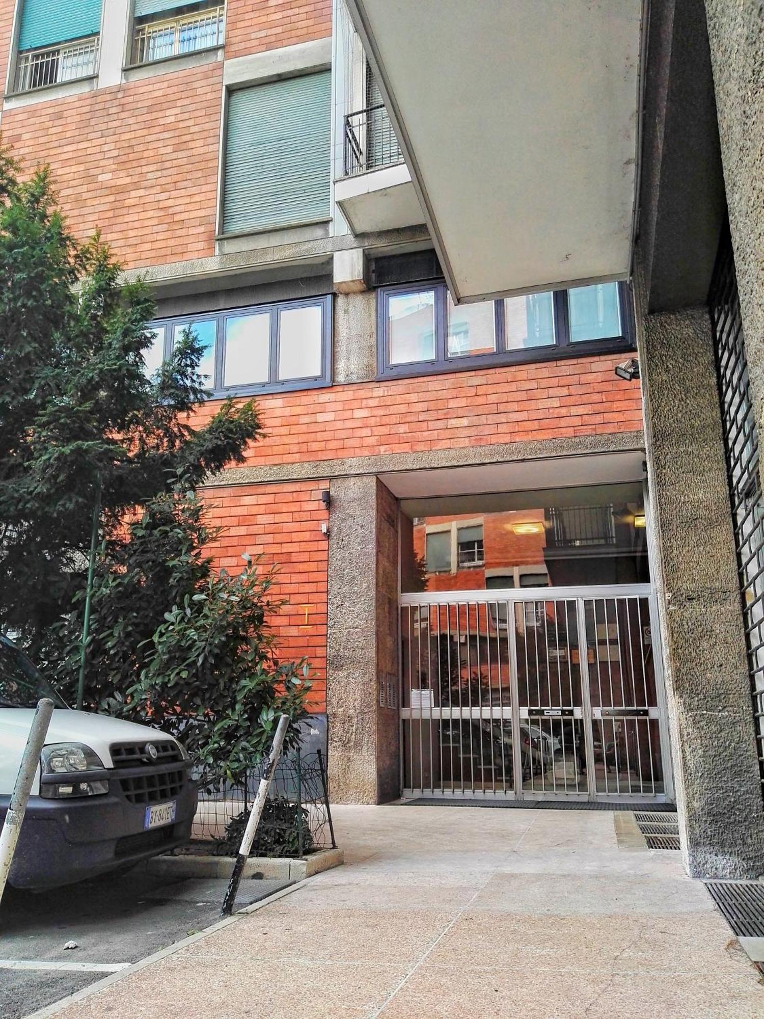 Central City Rooms M09 Apartment Bologna Ngoại thất bức ảnh